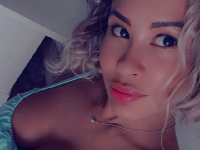 Have a fling with Jacquie on this Innisfil casual sex app