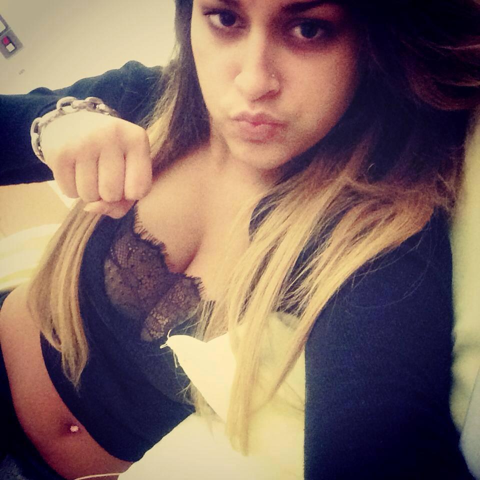Have a fling with Xxxelva on this Glendale casual sex app