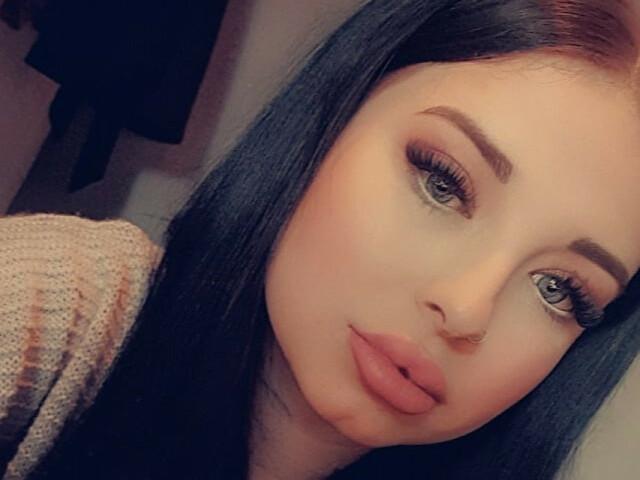 Have a fling with 3weetie on this Melbourne casual sex app