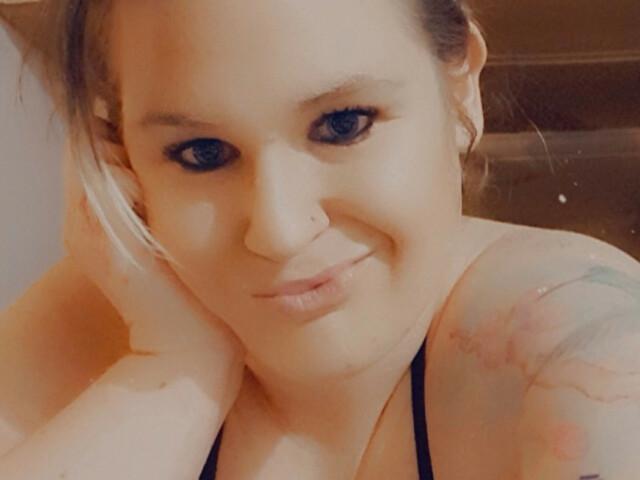 Have a fling with Crazynicky on this Rochester casual sex app