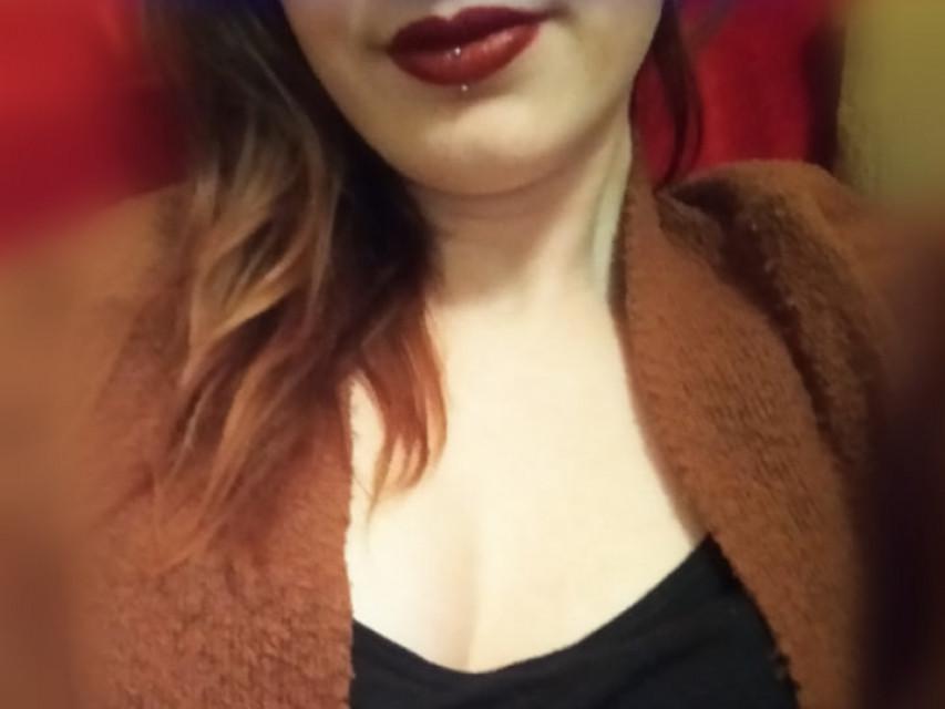 Have a fling with Lea76 on this Durham casual sex app