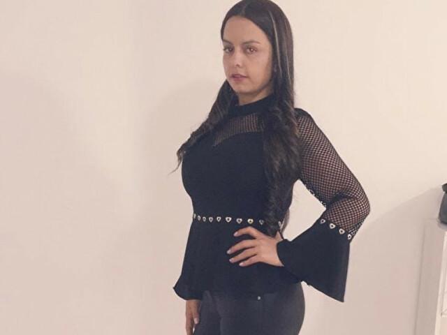 Have a fling with Sublatina69x on this Austin casual sex app