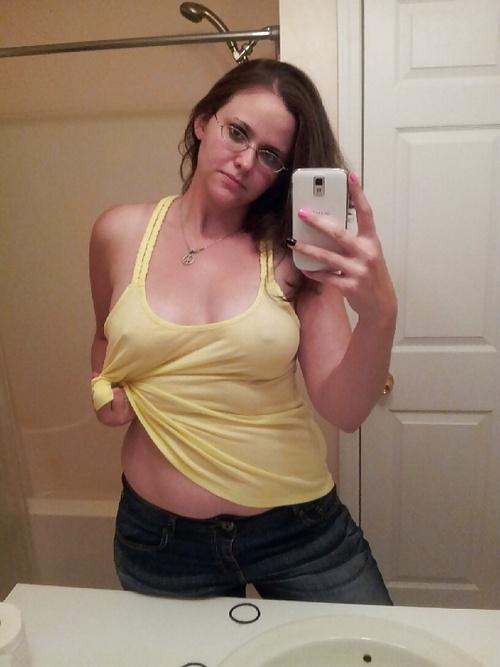 Have a fling with Xxxjunon745 on this Rosamond casual sex app